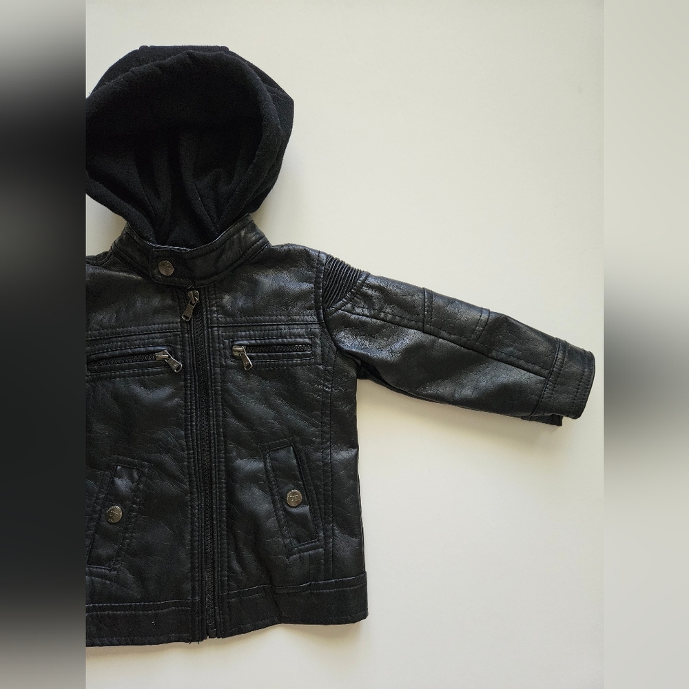 UR faux leather jacket with zipper and hoodie 24M